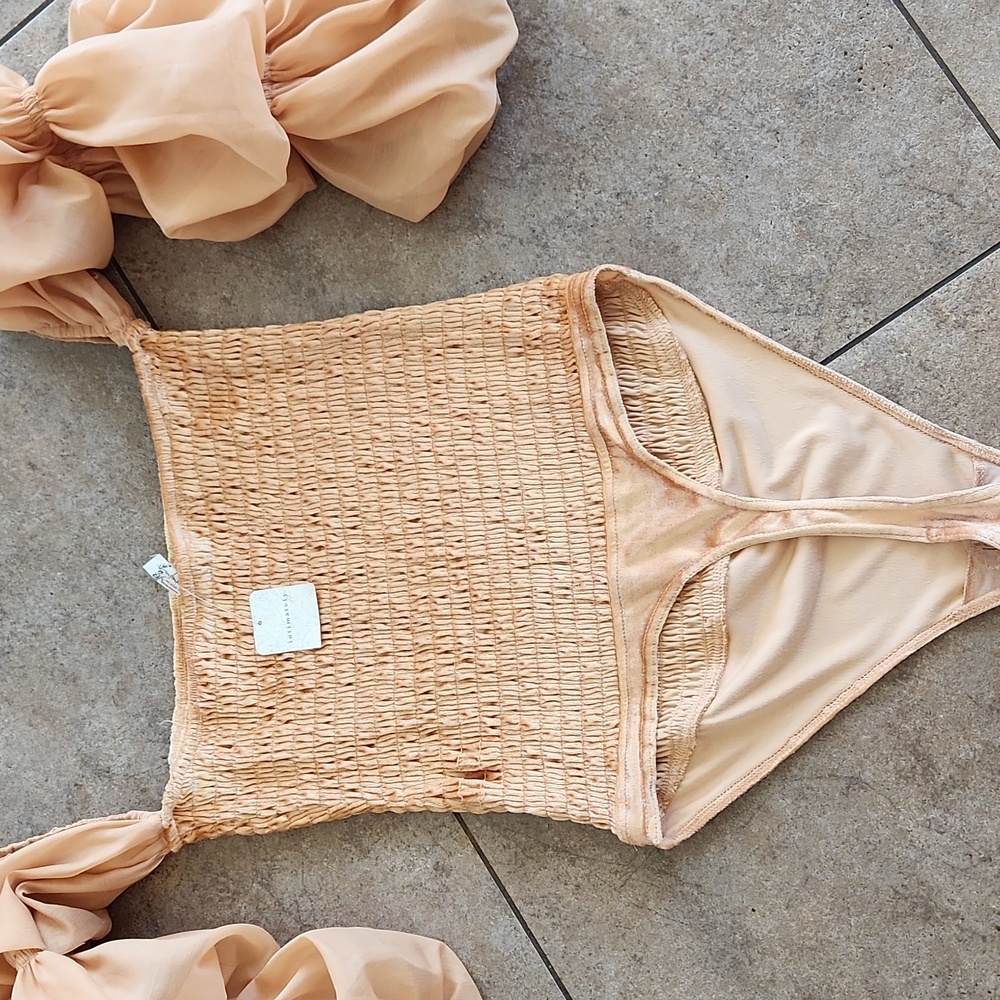 NWT..Free People Body Suit - Picture 4 of 10